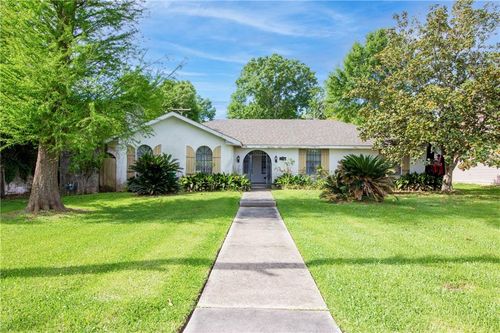 101 Lilac Street, La Place, LA, 70068 | Card Image