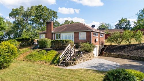 105 Parkview Rd, Pittsburgh, PA, 15237-4042 | Card Image