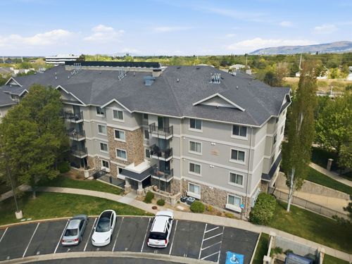 unit-102-1205 E Privet Dr, Cottonwood Heights, UT, 84121-7602 | Card Image