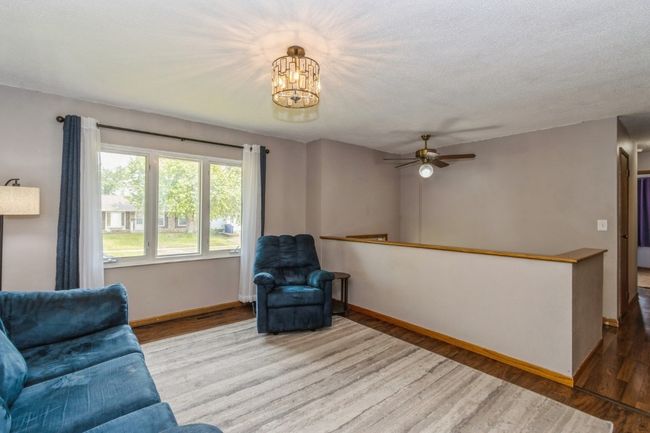 5817 Underwood Ave Sw, House other with 4 bedrooms, 2 bathrooms and null parking in Cedar Rapids IA | Image 7