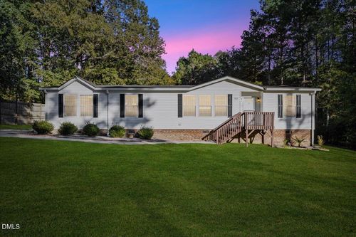 922 Humminfbird Road, Four Oaks, NC, 27524 | Card Image