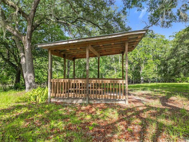 Picnic Sheter at the private Suwanee River Springs Park. | Image 52