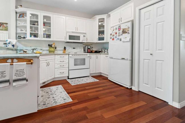 8 - 939 Ramage Cres, Home with 3 bedrooms, 3 bathrooms and 2 parking in Red Deer AB | Image 5