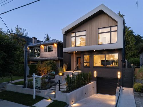 4520 James St, Vancouver, BC, V5V3J3 | Card Image