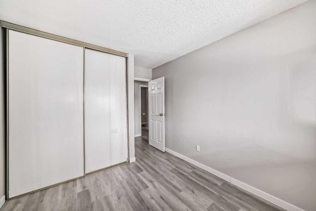 5310 - 315 Southampton Drive Sw, Home with 2 bedrooms, 1 bathrooms and 1 parking in Calgary AB | Image 31