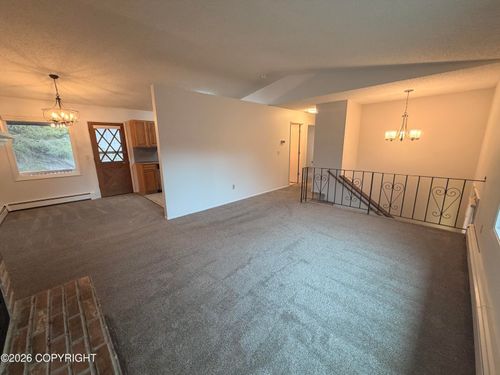 6721 Foothill Dr, Anchorage, AK, 99504-2667 | Card Image