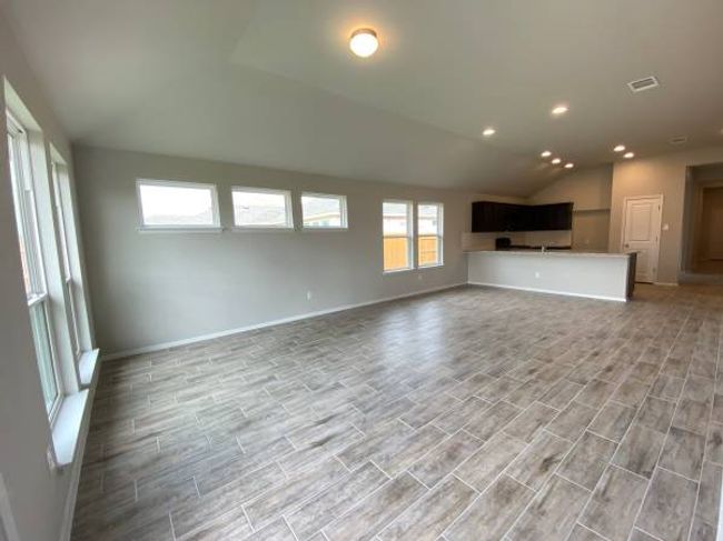 124 Trailside Ln, House other with 3 bedrooms, 2 bathrooms and null parking in Bastrop TX | Image 7
