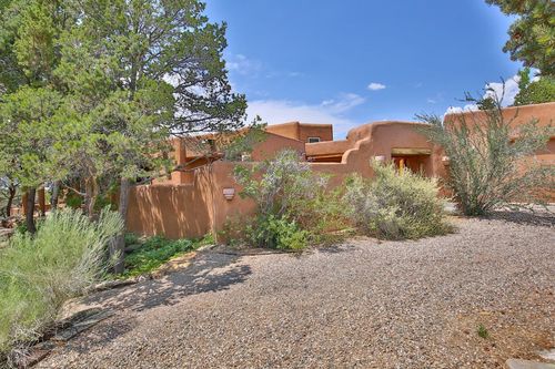 4006 Sendero Penitente Rd, Taos, NM, 87571-6650 | Card Image