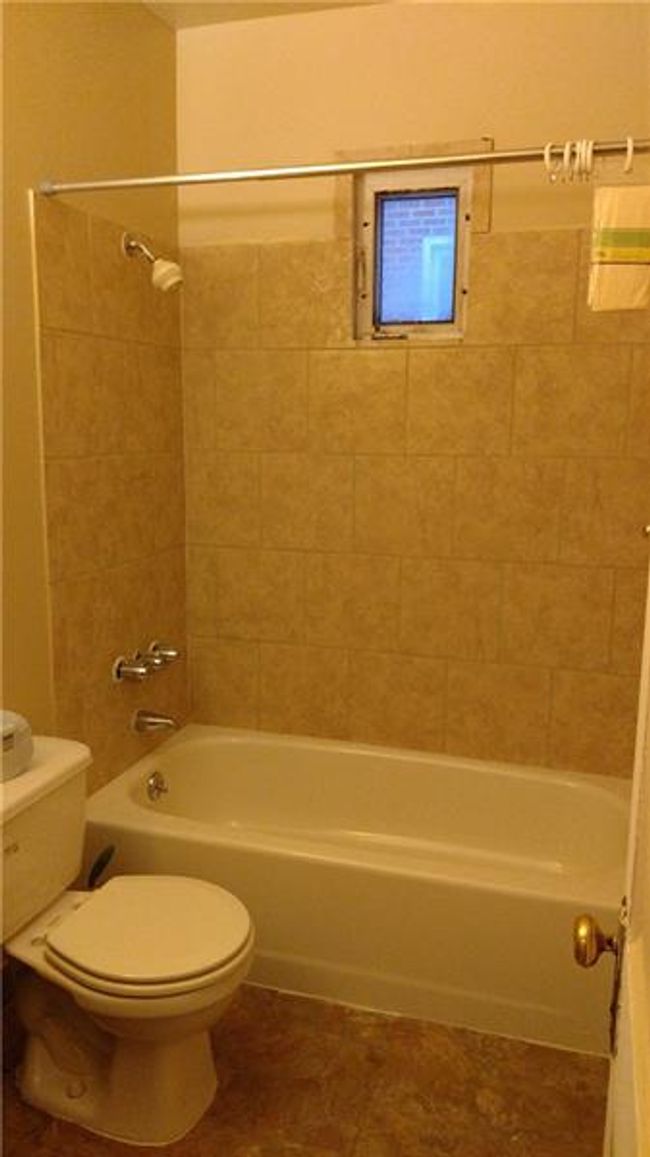 12 Demmer Ave, Sold in Forest Hills Boro Zoocasa