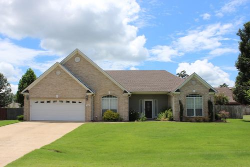 1505 Moss Hill Dr, New Albany, MS, 38652-2704 | Card Image