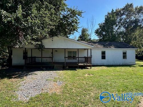 224 Dunn Dr, Albertville, AL, 35950-9628 | Card Image