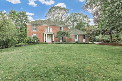 32631 Meadow Lark Way, Pepper Pike, OH, 44124-5511 | Card Image