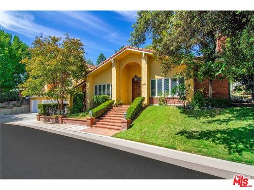 4949 Palomar Dr, Tarzana, CA, 91356 | Card Image