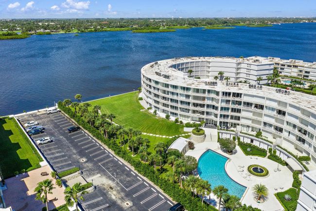 APT-416 - 2760 S Ocean Blvd, Condo with 2 bedrooms, 2 bathrooms and null parking in Palm Beach FL | Image 22