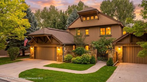 95 Golden Bear Dr, Carbondale, CO, 81623-8967 | Card Image