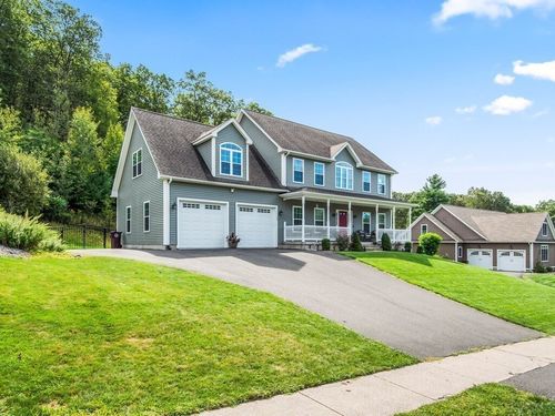 17 Jeanne Marie Dr, Westfield, MA, 01085-4678 | Card Image