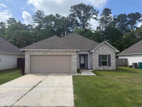 42056 Dothan Place, Ponchatoula, LA, 70454 | Card Image