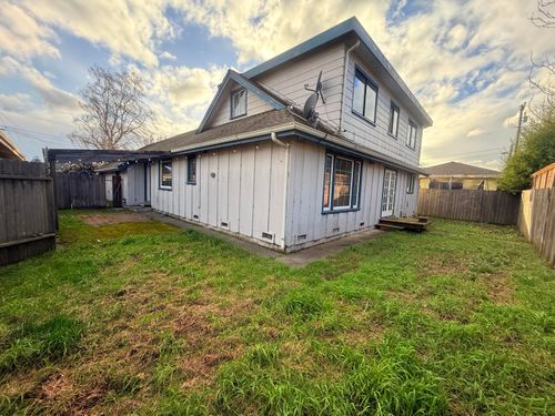 1040 H St, Fortuna, CA, 95540-2331 | Card Image