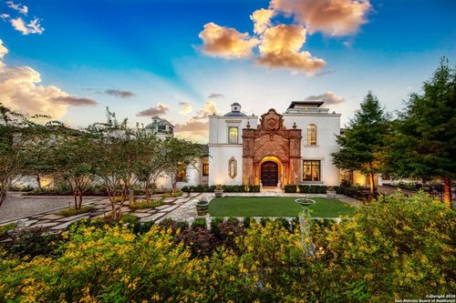 640 Terrell Rd, Terrell Hills, TX, 78209-6131 | Card Image