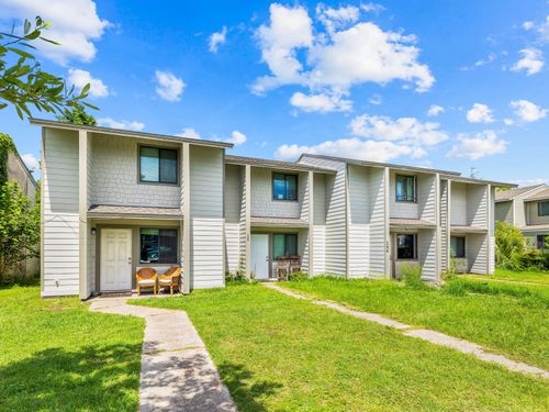 141 Cheri Ln, Panama City, FL, 32404-6952 | Card Image