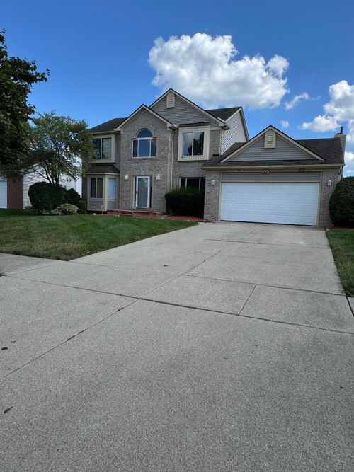 5730 Amber Way, Ypsilanti, MI, 48197-8206 | Card Image