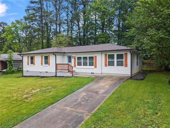 2478 Graywall St, House other with 4 bedrooms, 2 bathrooms and 4 parking in East Point GA | Image 4