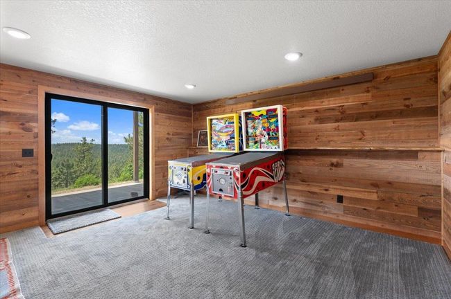 5 Loop Rd, House other with 4 bedrooms, 3 bathrooms and null parking in Devils Tower WY | Image 21