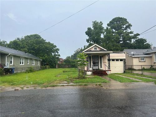 2739 & 2735 Jonquil Street, New Orleans, LA, 70122 | Card Image