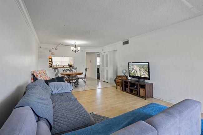 APT-301 - 6075 N Sabal Palm Blvd, Condo with 2 bedrooms, 2 bathrooms and null parking in Tamarac FL | Image 13