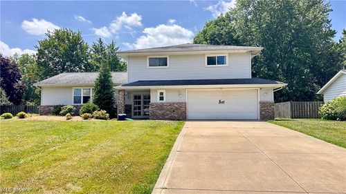 4880 Foxlair Trl, Richmond Heights, OH, 44143-2728 | Card Image