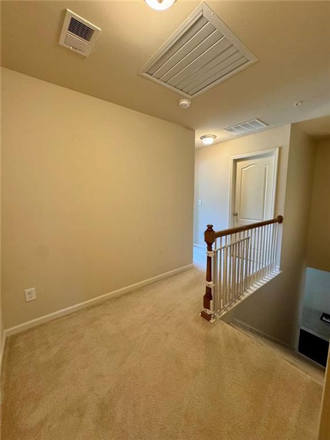 6642 Story Cir, Townhouse with 3 bedrooms, 3 bathrooms and 2 parking in Norcross GA | Image 17