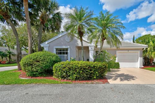 49 Admirals Ct, Palm Beach Gardens, FL, 33418-7163 | Card Image