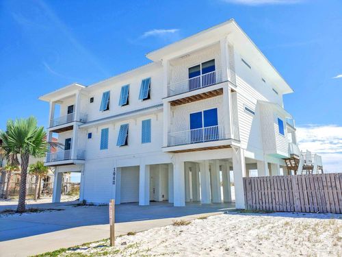 1008 Ariola Dr, Pensacola Beach, FL, 32561-2206 | Card Image