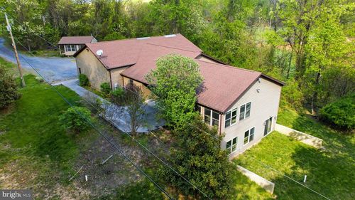 175 Rooney Rd, HEDGESVILLE, WV, 25427-8000 | Card Image