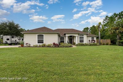 5010 Fawn Lake Boulevard, House other with 4 bedrooms, 3 bathrooms and null parking in Mims FL | Image 2