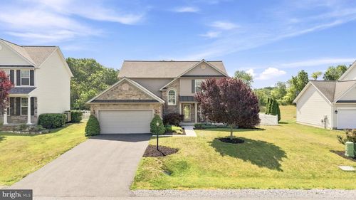 224 Shannon Ct, INWOOD, WV, 25428-3876 | Card Image