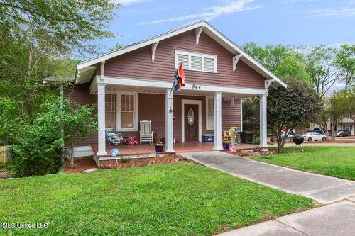 944 Madison St, Jackson, MS, 39202-2723 | Card Image