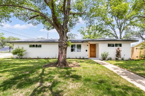 4501 Pack Saddle Pass, Austin, TX, 78745-1625 | Card Image