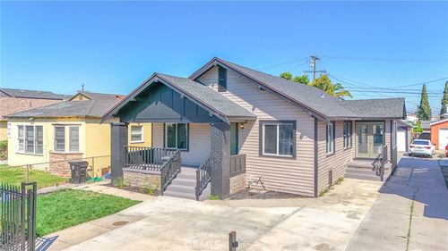205 W 98th St, Los Angeles, CA, 90003-4110 | Card Image