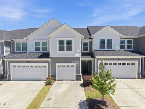 152 Roebuck Ln, Garner, NC, 27529-5295 | Card Image