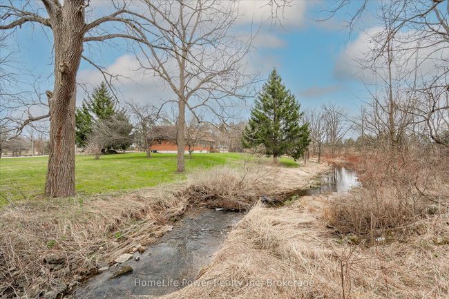 4080 Victoria Rd S, House other with 5 bedrooms, 2 bathrooms and 8 parking in Puslinch ON | Image 39
