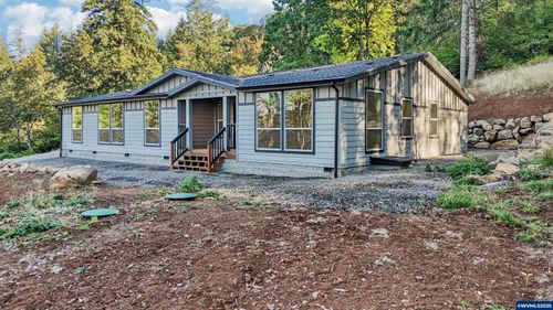 22100 Se Royal Anne Dr, Amity, OR, 97101-2716 | Card Image