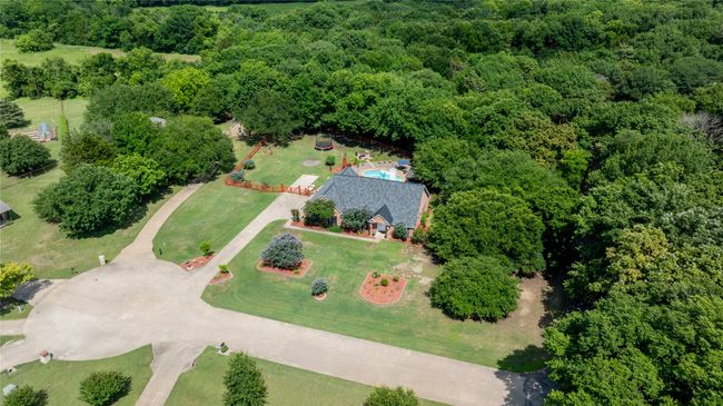 4710 Ashley Cir, House other with 4 bedrooms, 2 bathrooms and null parking in Midlothian TX | Image 37