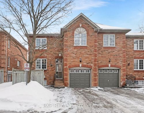 45 Sandlewood Crt, Aurora, ON, L4G7N2 | Card Image