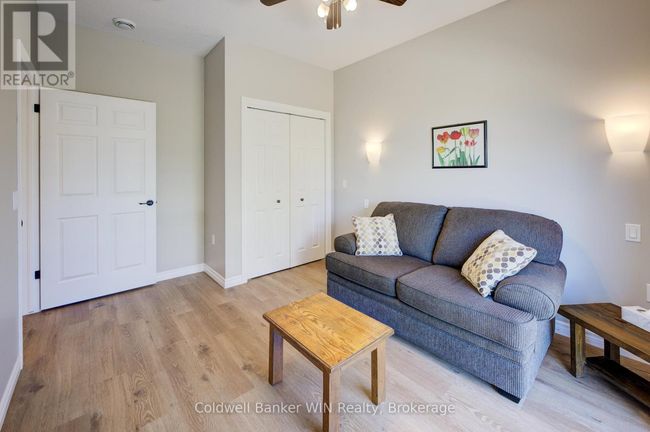 103 Broomers Crescent, Townhouse with 2 bedrooms, 2 bathrooms and 3 parking in Wellington North (Mount Forest) ON | Image 25