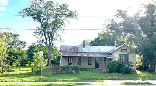 312 N Lavernia, Marion, TX, 78124-2114 | Card Image