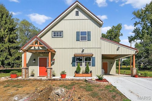 515 Bailey Ave, Elsberry, MO, 63343-1021 | Card Image