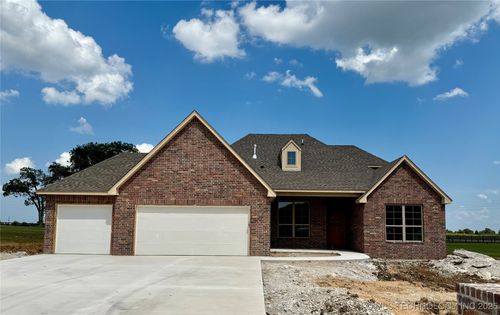 7 Oaklawn Dr, Ramona, OK, 74061-2697 | Card Image