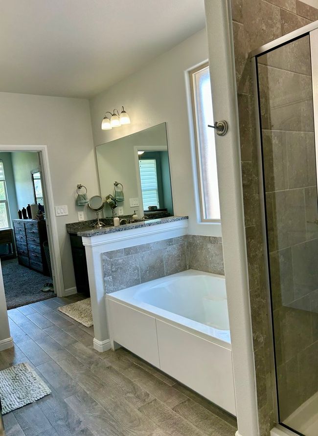 7103 Mcpherson Ln, House other with 5 bedrooms, 3 bathrooms and 2 parking in Midland TX | Image 6
