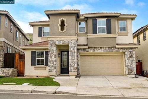 2812 Rio Seco Dr, Bay Point, CA, 94565-7768 | Card Image